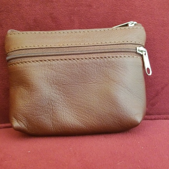 Brown Genuine Leather coin purse. - Picture 2 of 3